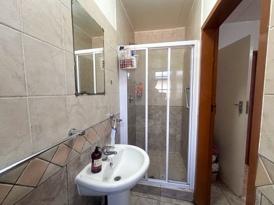 1 Bedroom Property for Sale in Die Bult North West